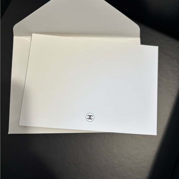 Authentic Chanel box - Picture 3 of 5